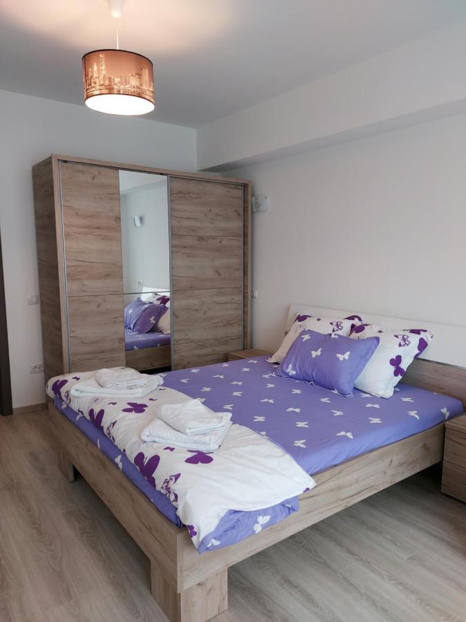 Bya Luxury Apartment Valea Lupului  Екстериор снимка