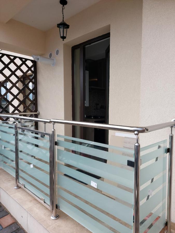 Bya Luxury Apartment Valea Lupului  Екстериор снимка