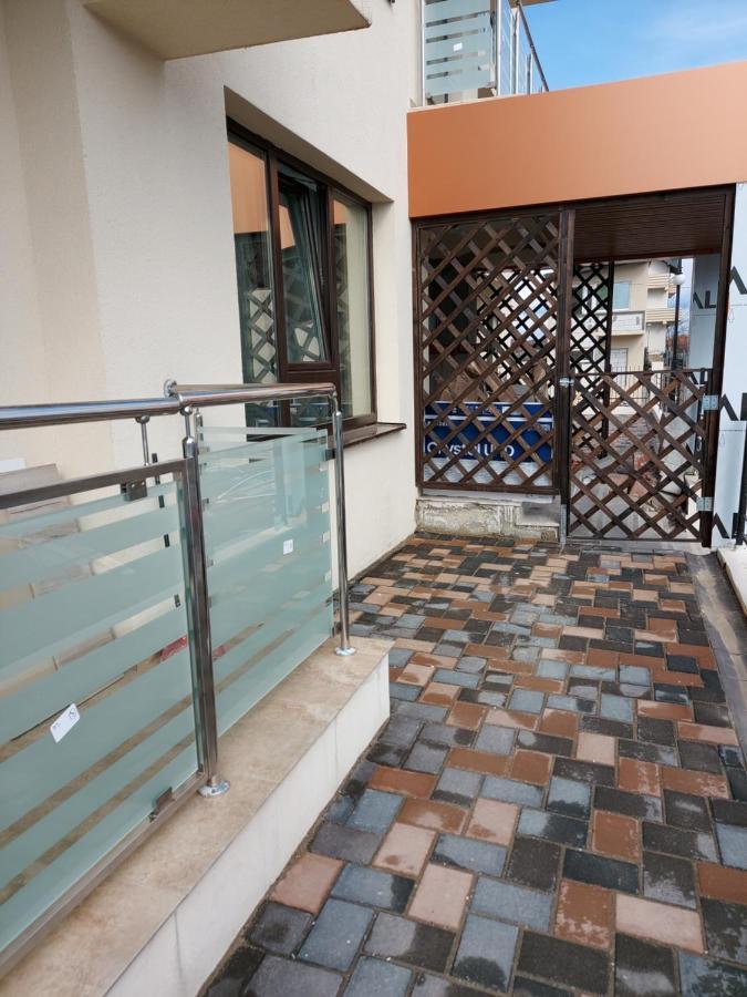 Bya Luxury Apartment Valea Lupului  Екстериор снимка